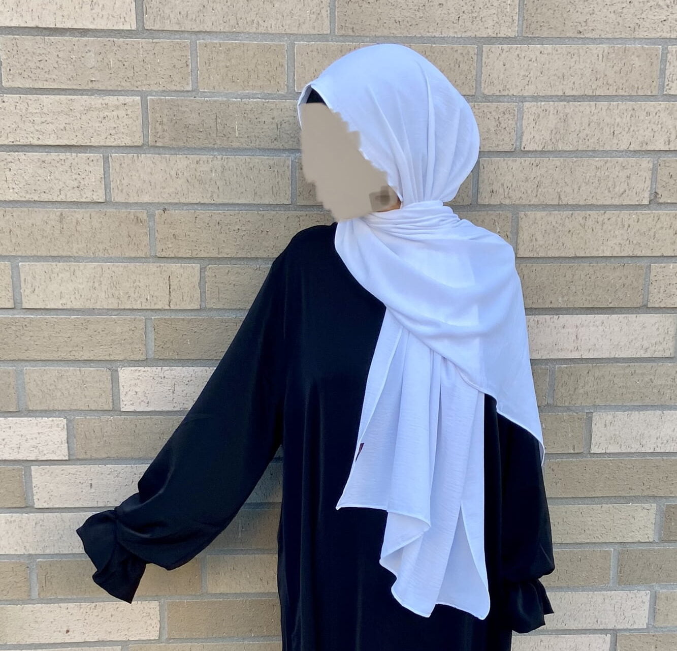 Abaya Elvira Schwarz