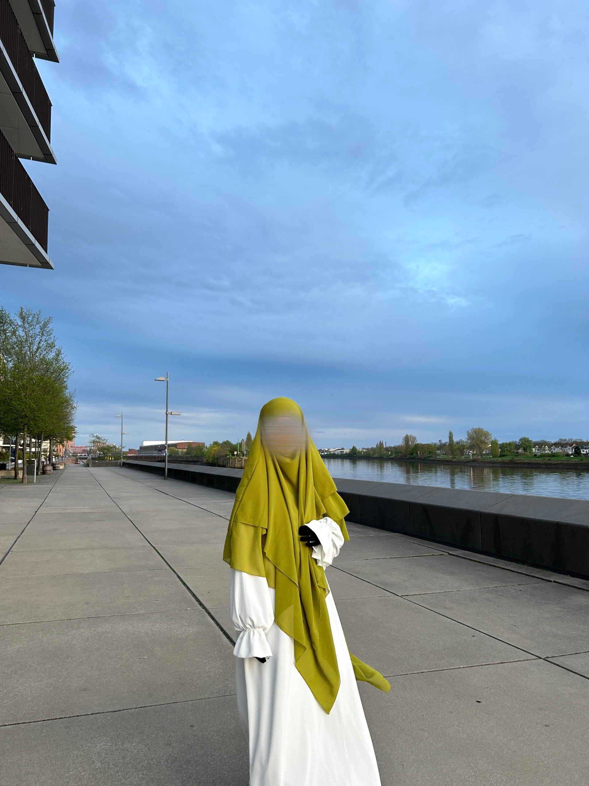 3-lagiger Chiffon Khimar Limette